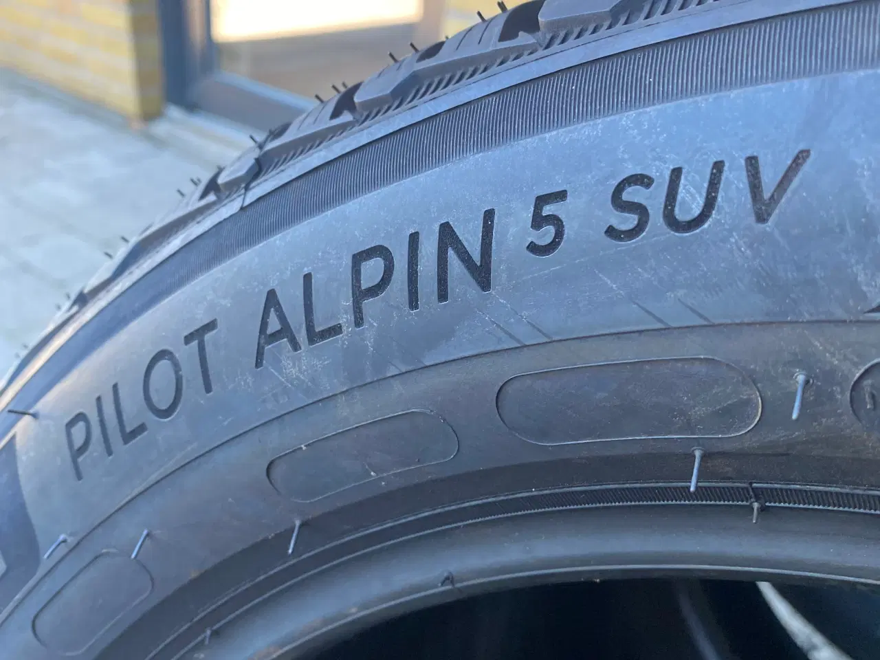 Billede 3 - 19”  235/50-19” Michelin Vinter. 