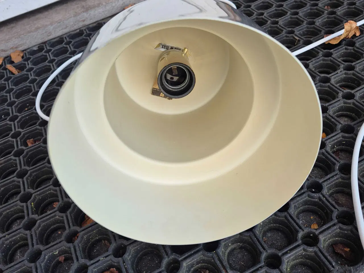 Billede 14 - Stålblank retrolampe fra Louis Poulsen 