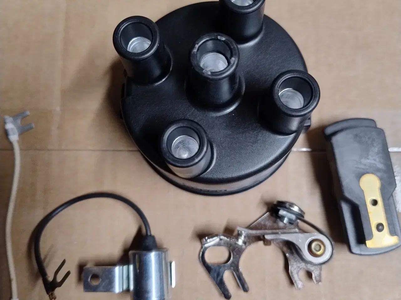 Billede 1 - Strømfordelerdæksel + Div