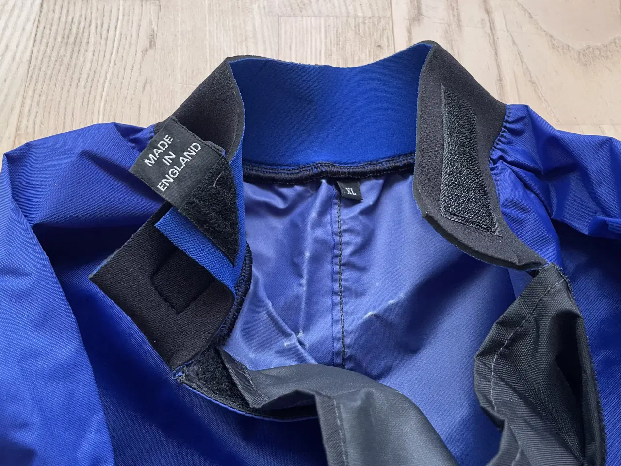 Billede 2 - 2 stk. Palm Spraytop til vandsport