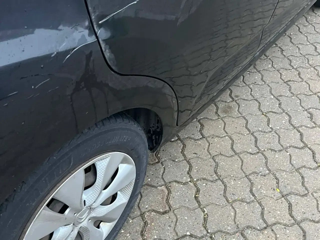 Billede 4 - Velholdt CITROËN C3 udbydes til salg.