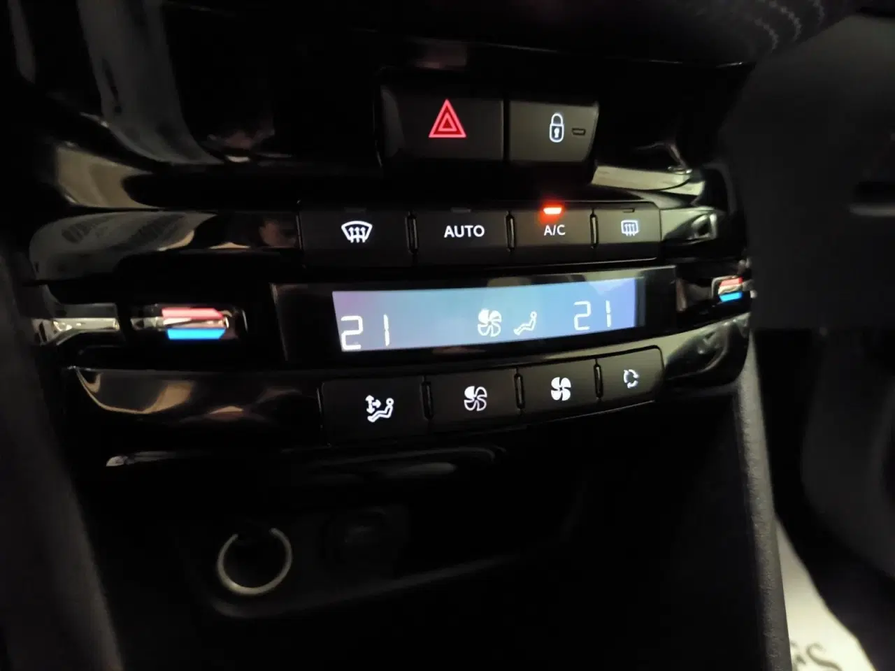 Billede 11 - Peugeot 2008 1,6 BlueHDi 100 Allure