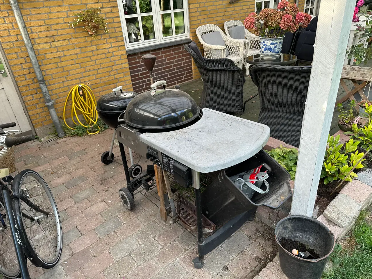 Billede 3 - Weber kulgrilmed bord