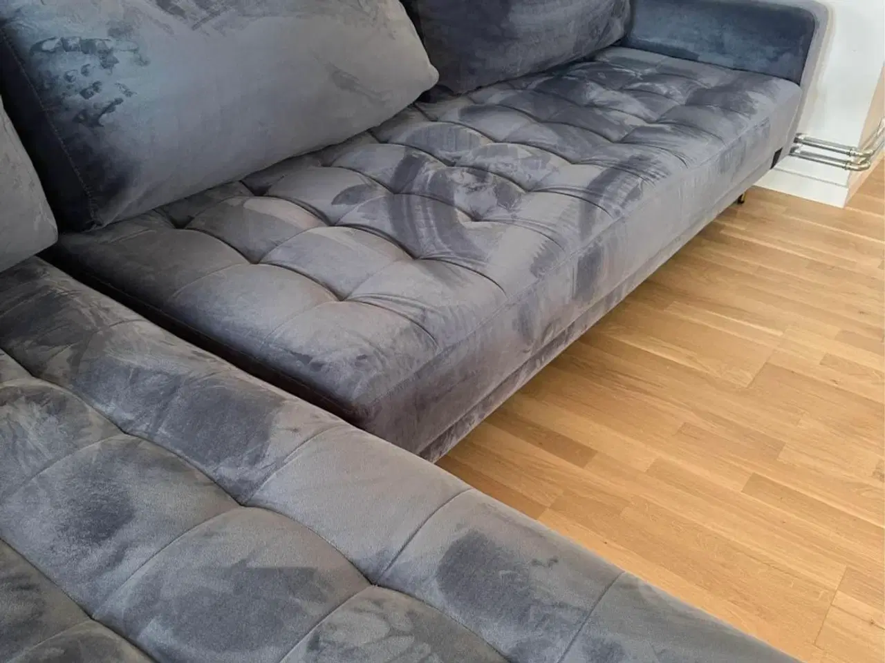 Billede 6 - FLYTTESALG/ VELOURSOFA MED CHAISELONG 