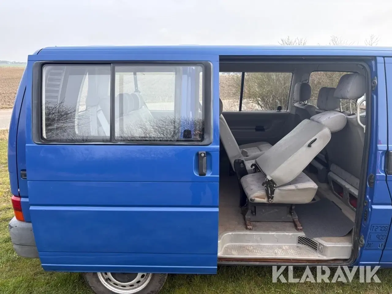 Billede 9 - Personbil Volkswagen Caravelle 2,5 T4 11-personers