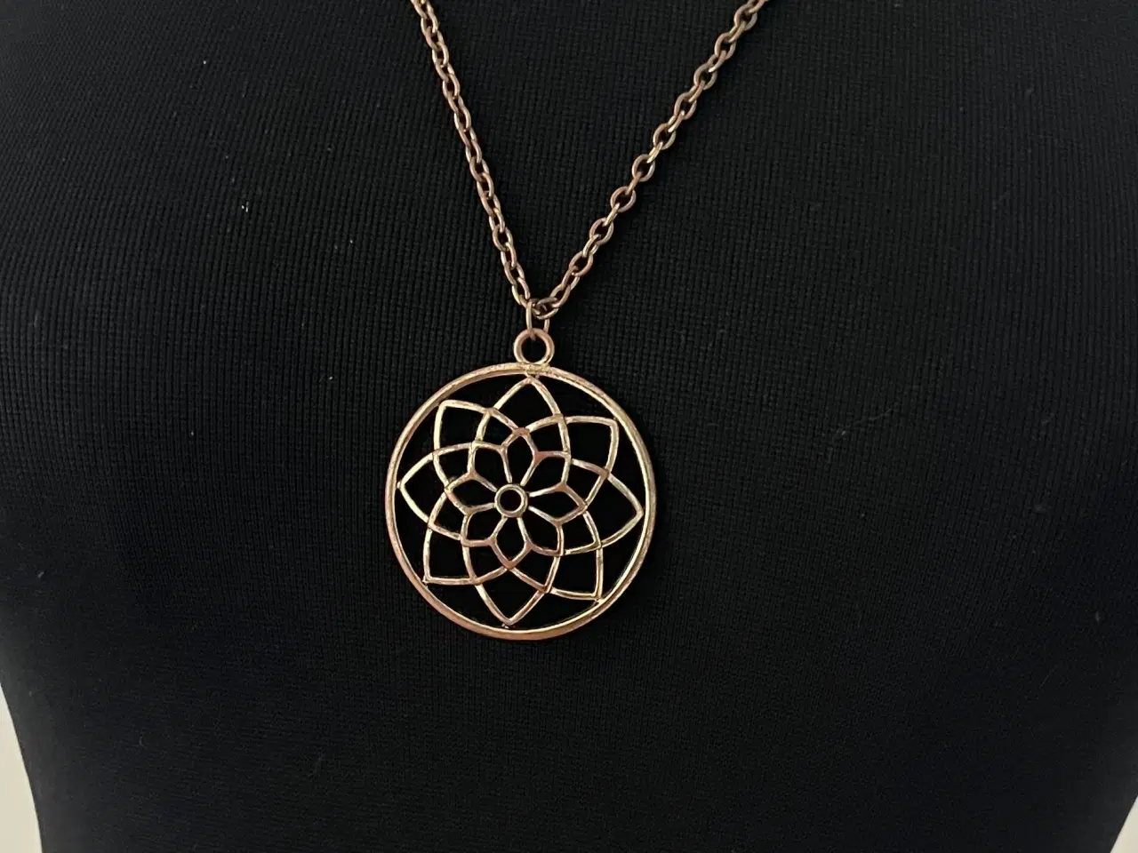 Billede 2 - Halskæde 