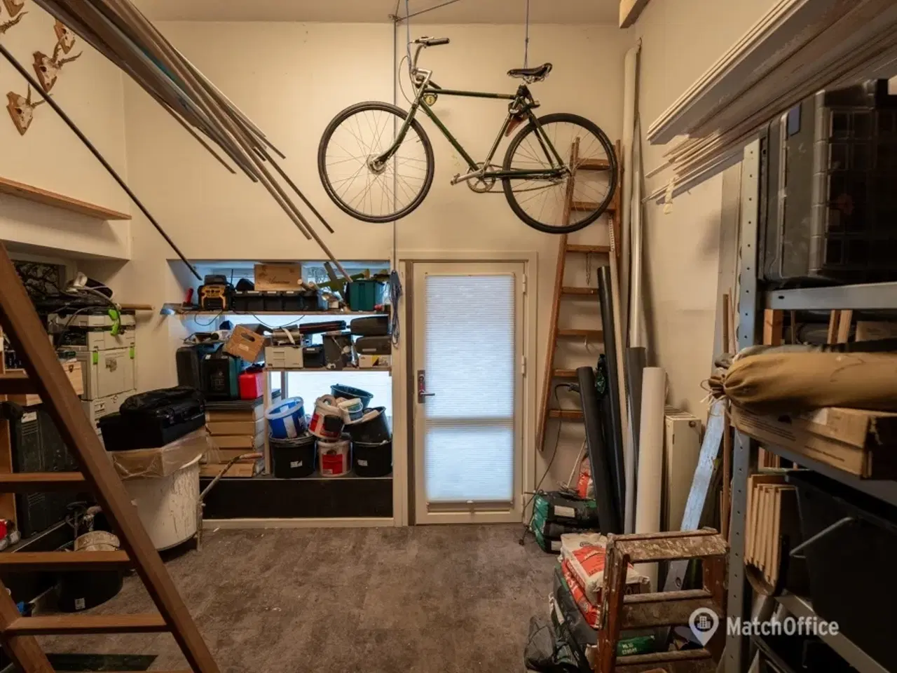 Billede 4 - SÆLGES: Erhvervsandel med hjørneplacering og rummeligt bad – Amager