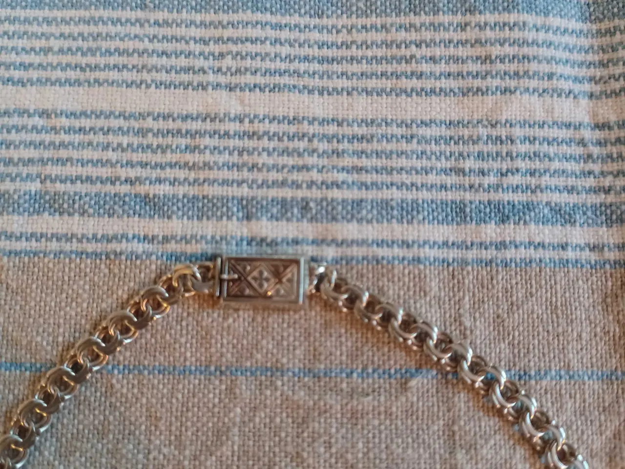 Billede 3 - Ældre sølvkæde