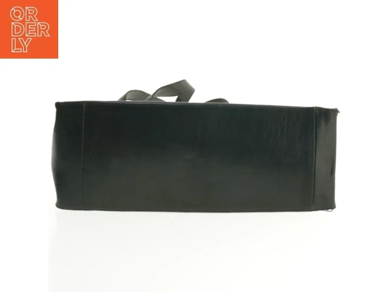 Billede 4 - Sort skuldertaske fra Amica (str. 30 x 30 x 11 cm)