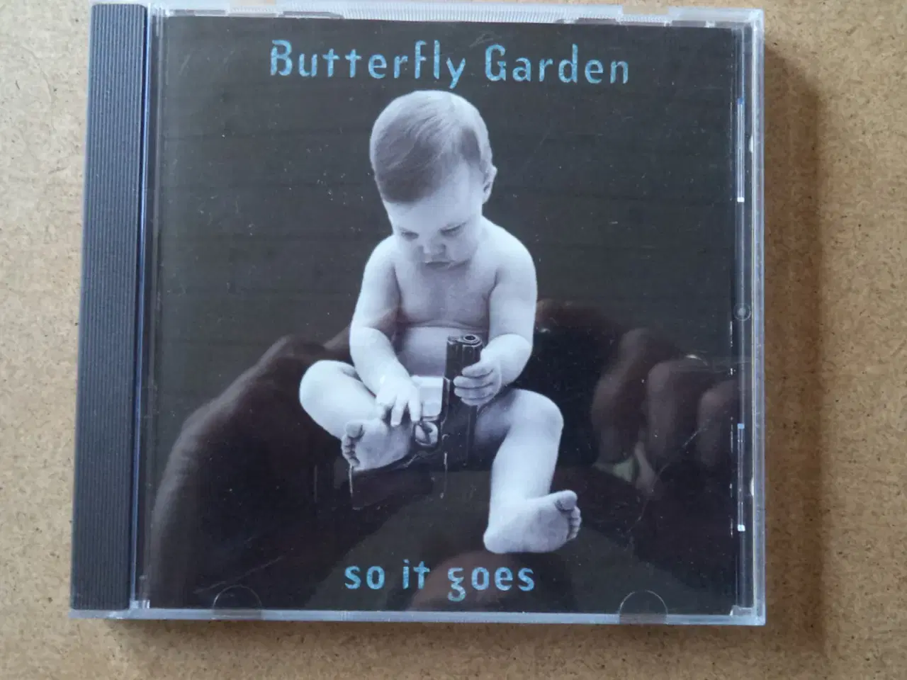 Billede 1 - Butterfly Garden ** So It Goes                  