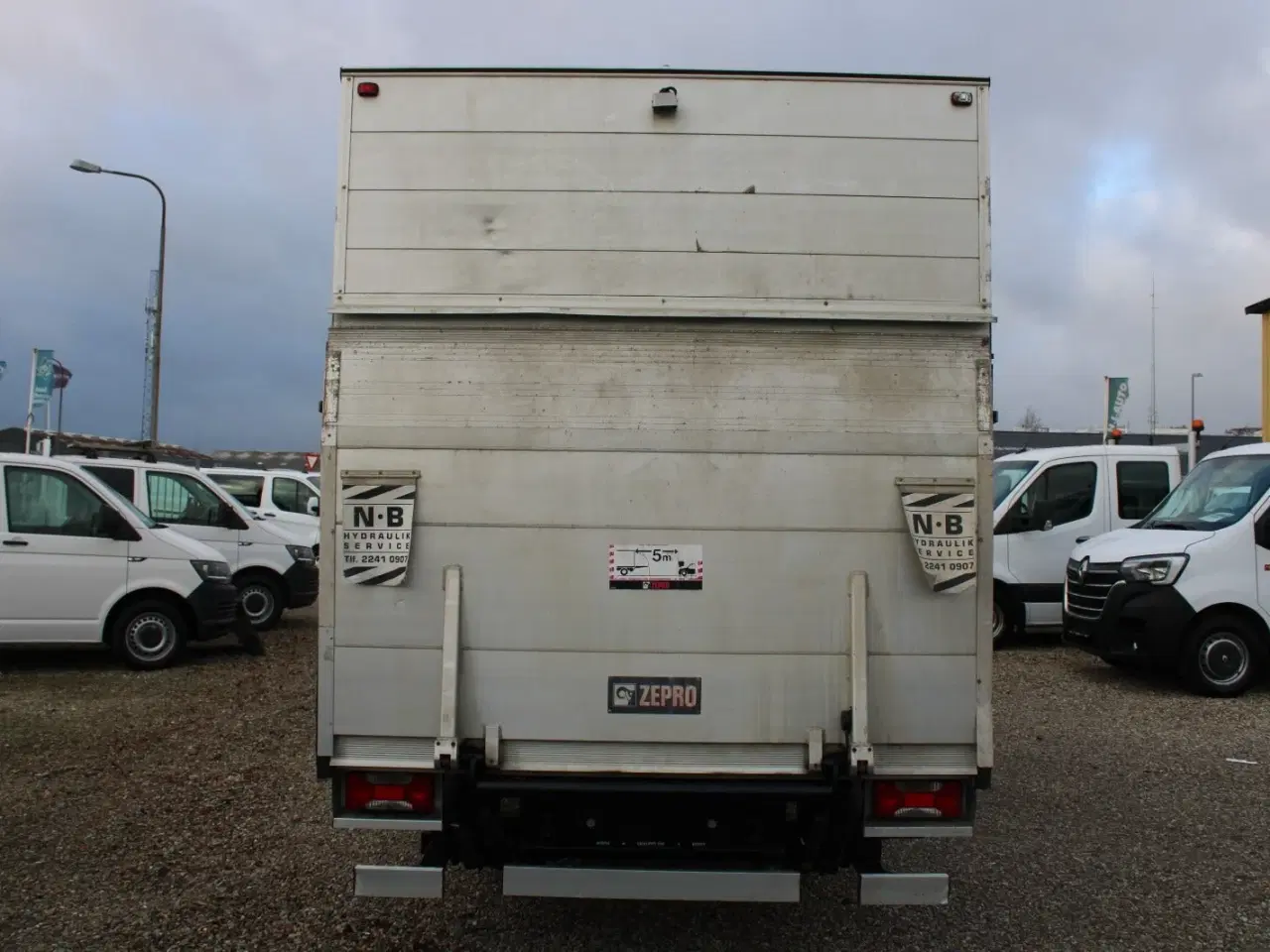 Billede 6 - Iveco Daily 2,3 35S14 Alukasse m/lift AG8