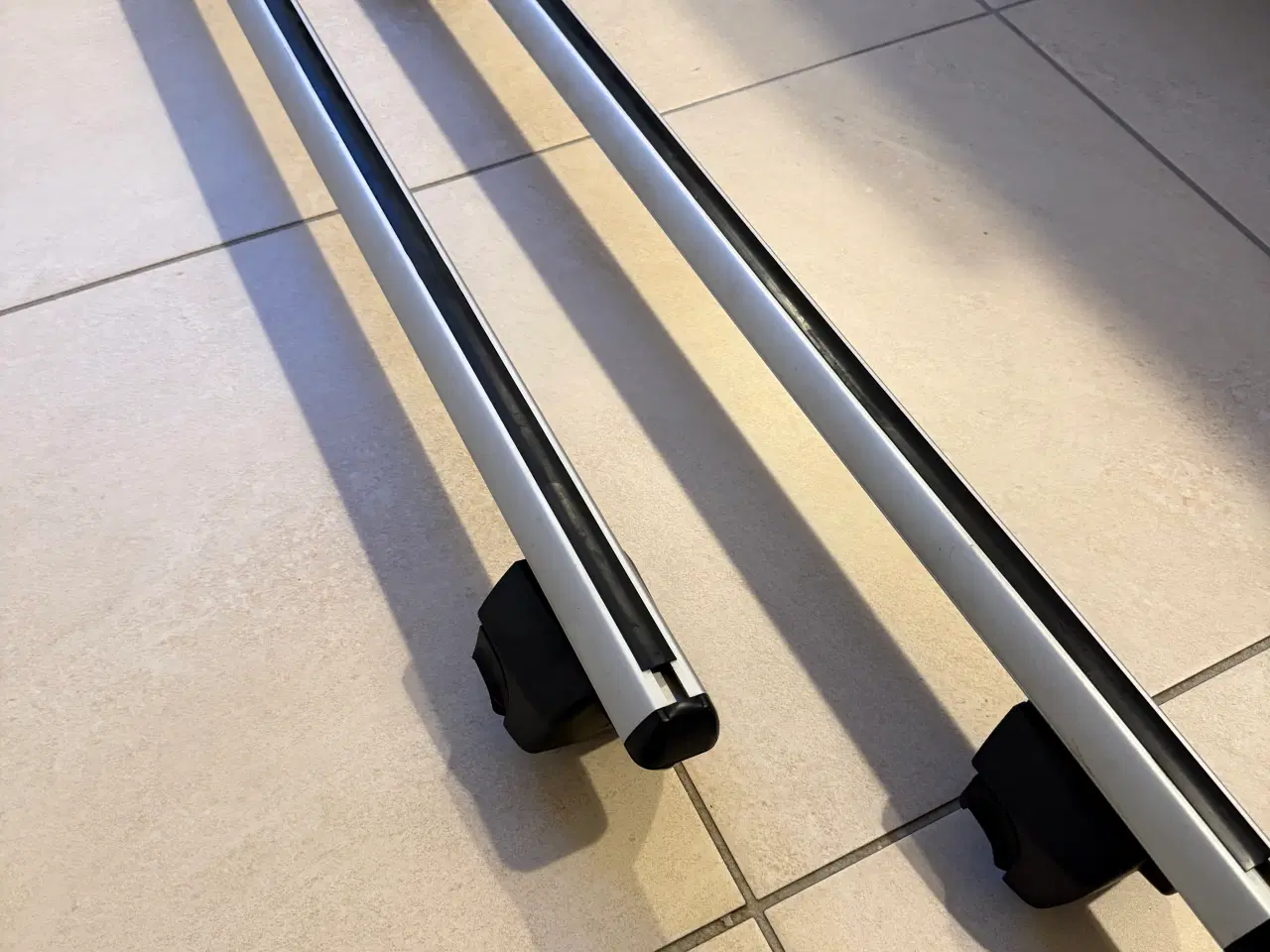 Billede 3 - Skoda tagbøjler 