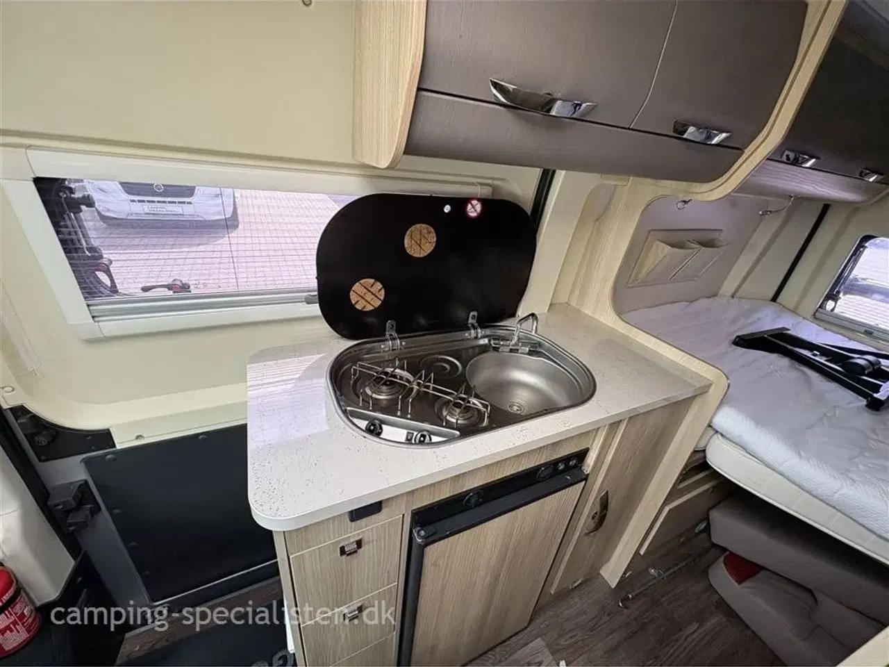 Billede 8 - 2015 - McLouis Menfys Van 1   McLouis Menfys Van 1 2015 - Se den nu hos Camping-Specialisten.dk
