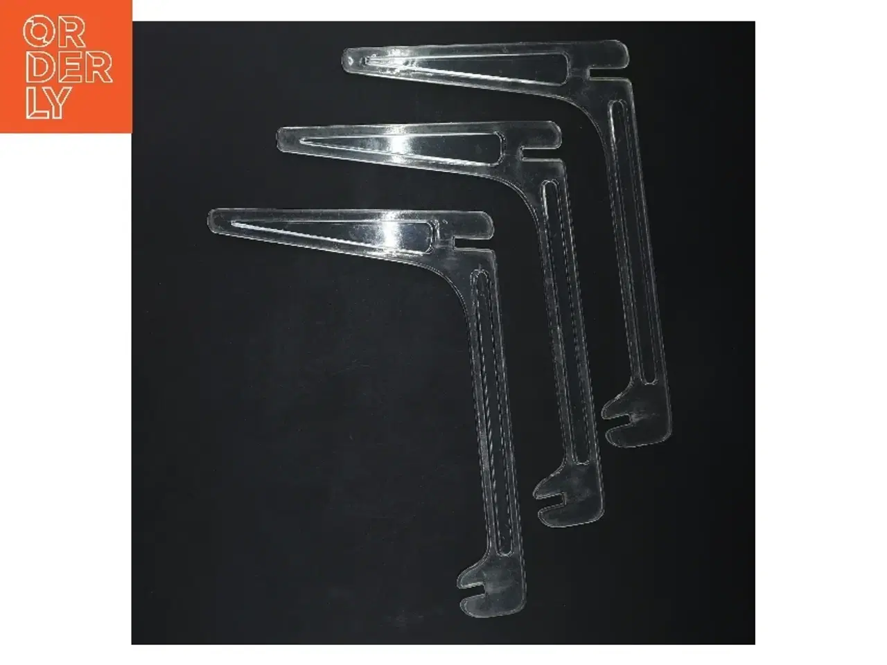 Billede 1 - 3 gamle holdere til at stille på et bord til f.ens smørrebrød(str. 18x22 cm)