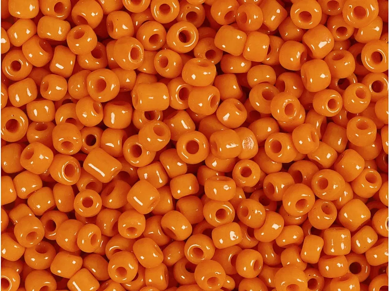 Billede 1 - Rocaiperler, diam. 3 mm, str. 8/0, hulstr. 0,6-1,0 mm, orange, 25g/ 1 pk.