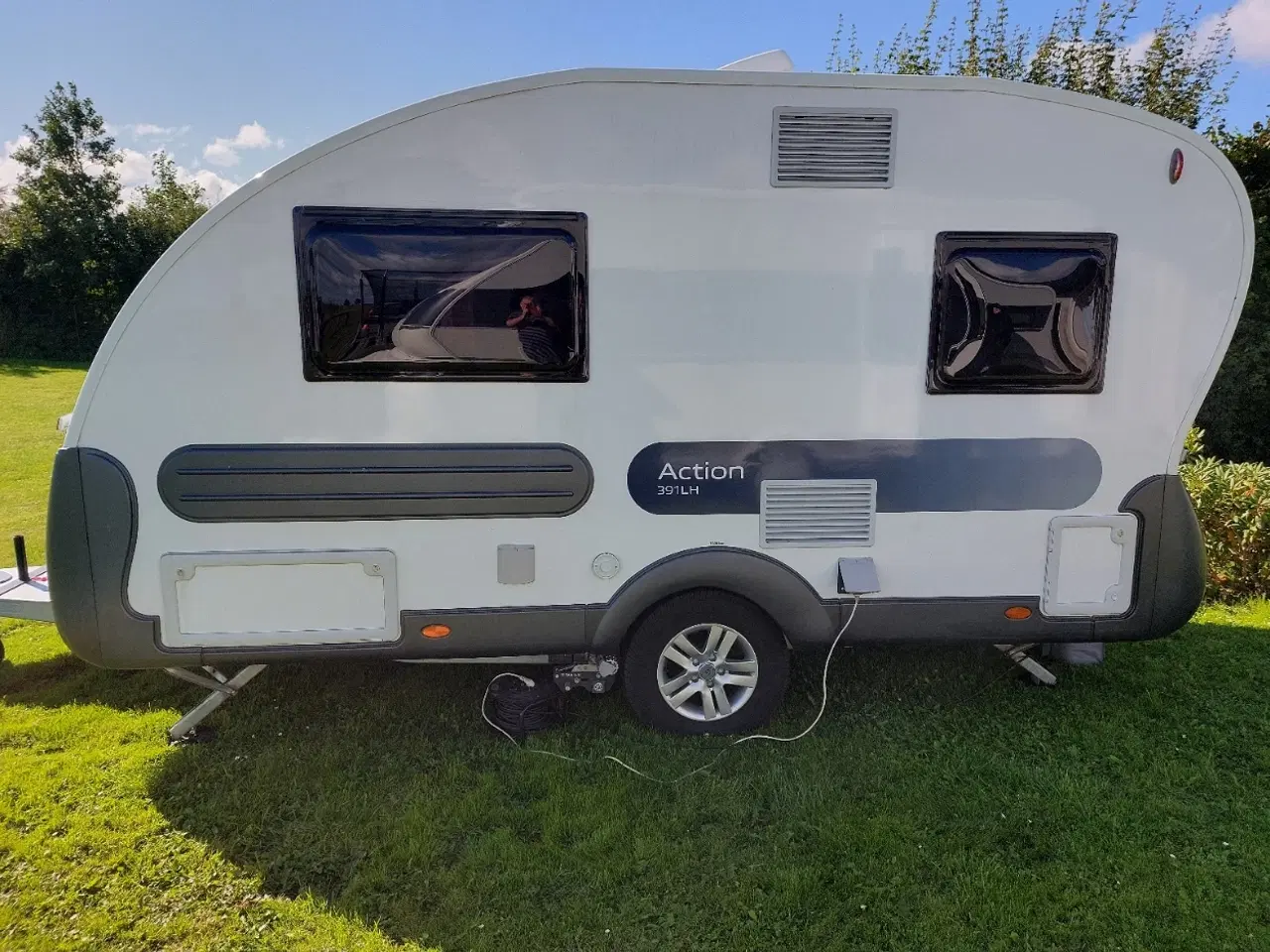 Billede 4 - Adria Action 391 LH m/ MOVER og Luftfortelt