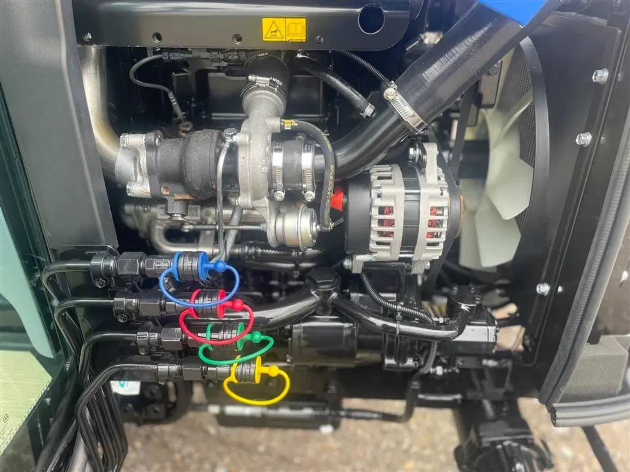 Billede 6 - New Holland BOOMER 35 HST Cab - Flotation hjul