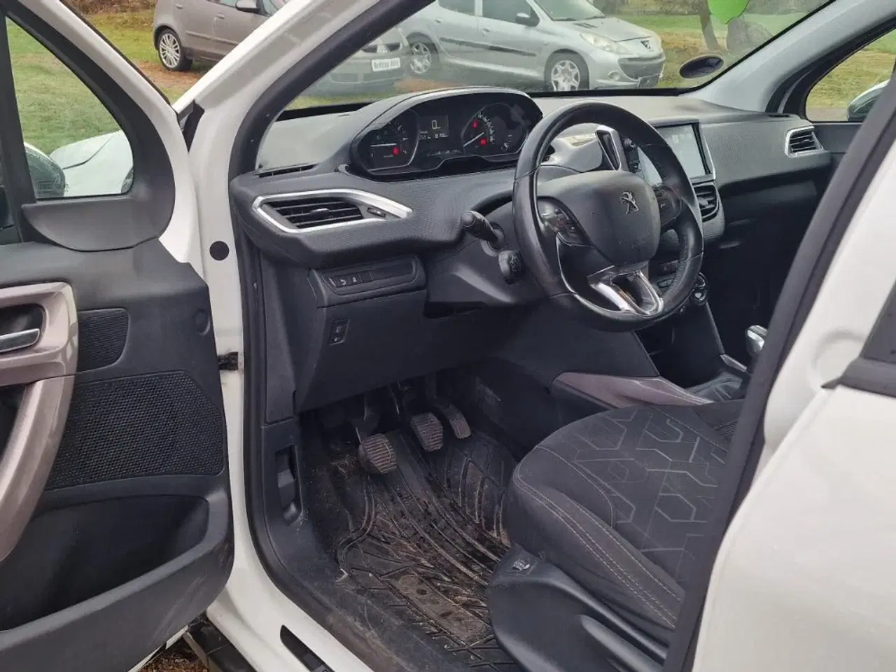 Billede 3 - Peugeot 2008 1,2 e-VTi 82 Style ESG