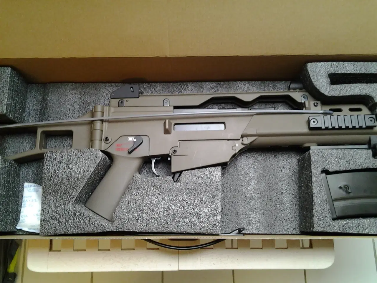 Billede 2 - Heckler & Koch G36C FDE (GasBlowBack)