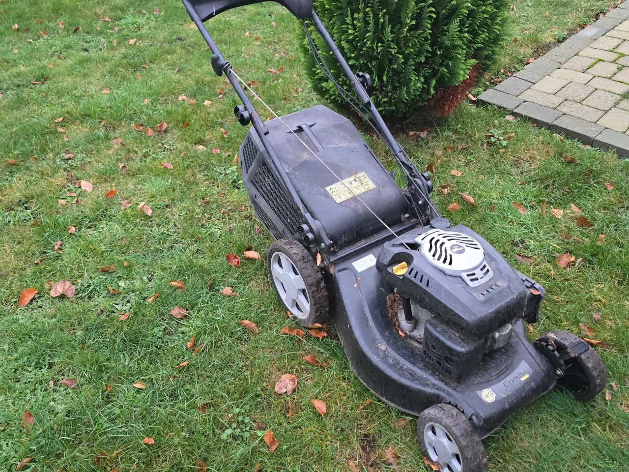 Billede 1 - Græsslåmaskine 