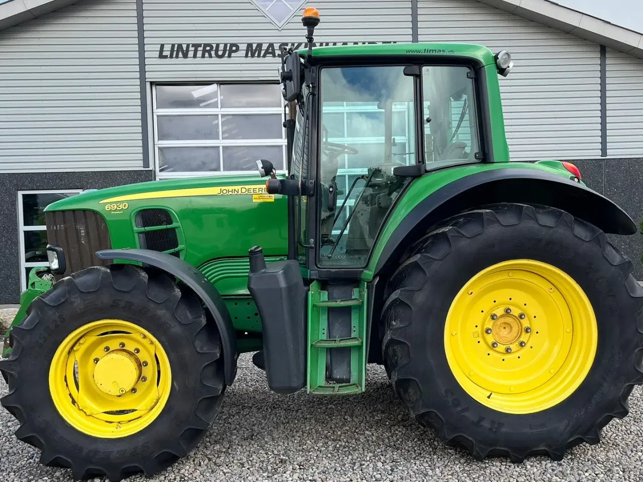 Billede 1 - John Deere 6930 AutoPower med frontlift og front PTO