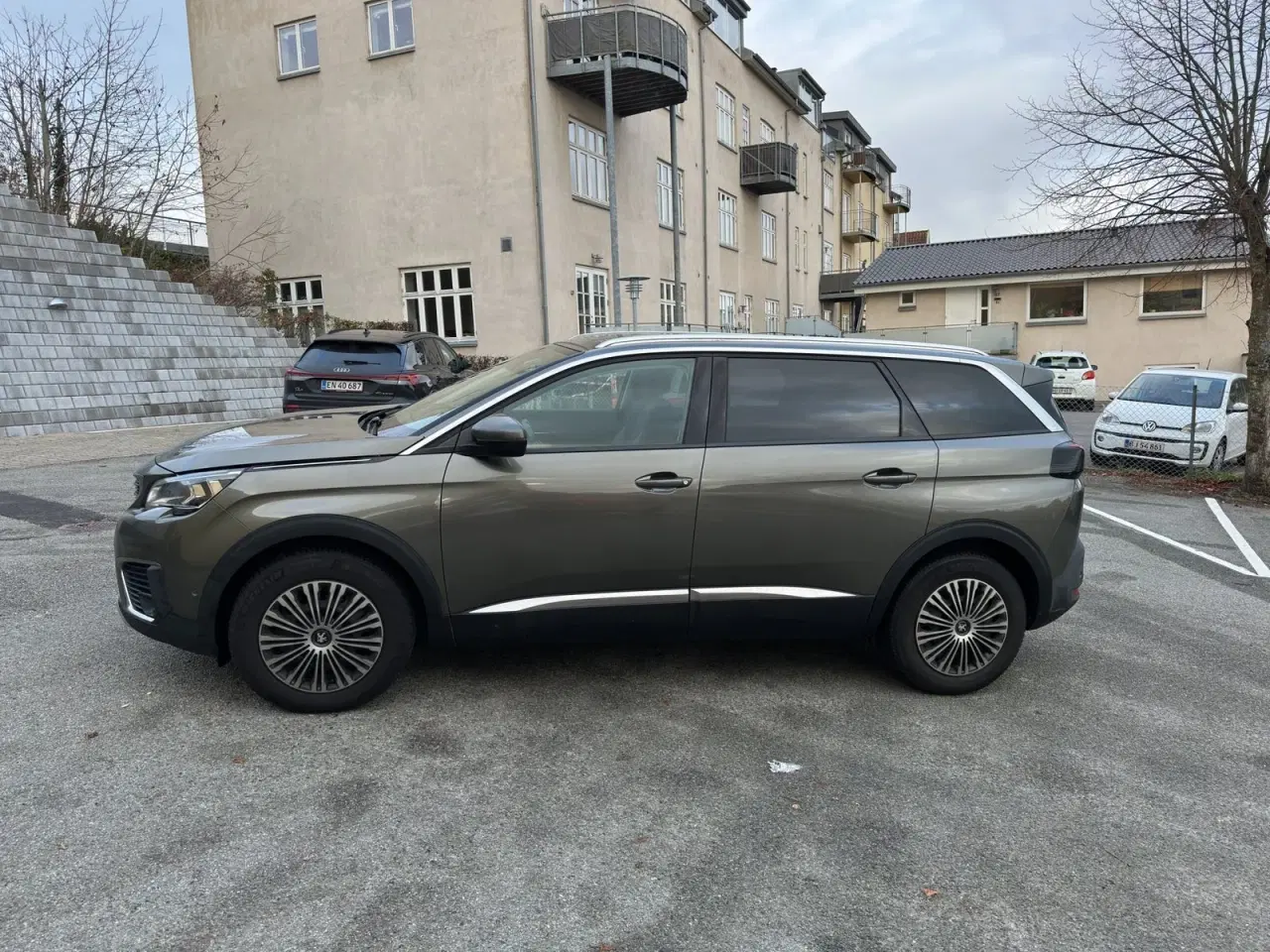 Billede 8 - Peugeot 5008 1,6 BlueHDi 120 Allure 7prs