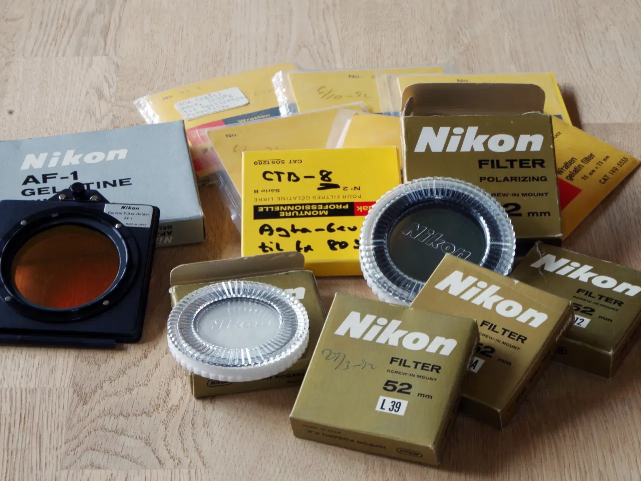 Billede 2 - Nikon objektiver og vertikal søger m.m.