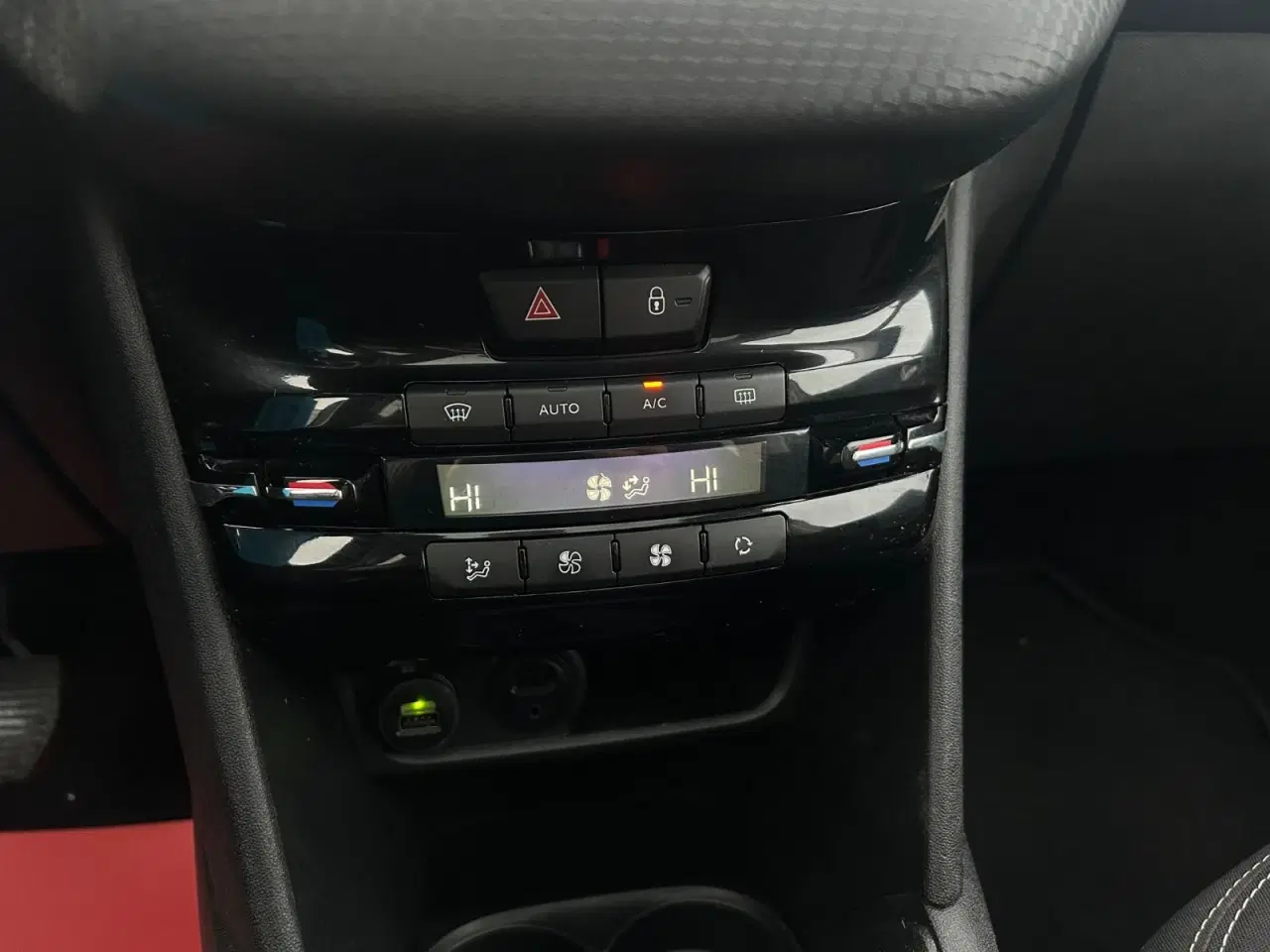 Billede 13 - Peugeot 208 1,6 BlueHDi 100 Allure Sky