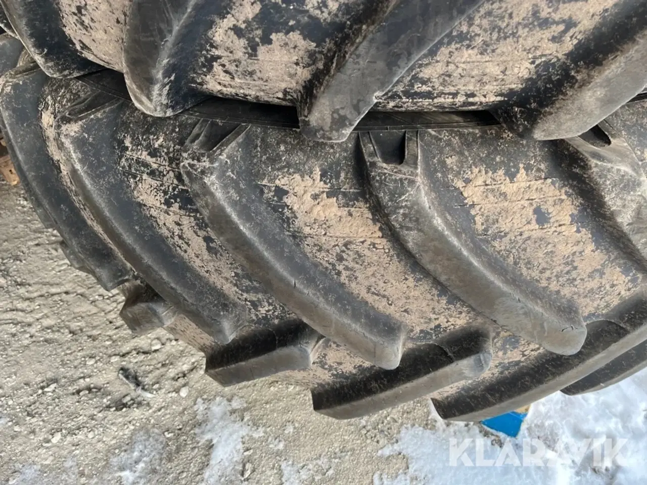 Billede 8 - Tvillinghjul John Deere bag 620/70-42 med låse 2 styk