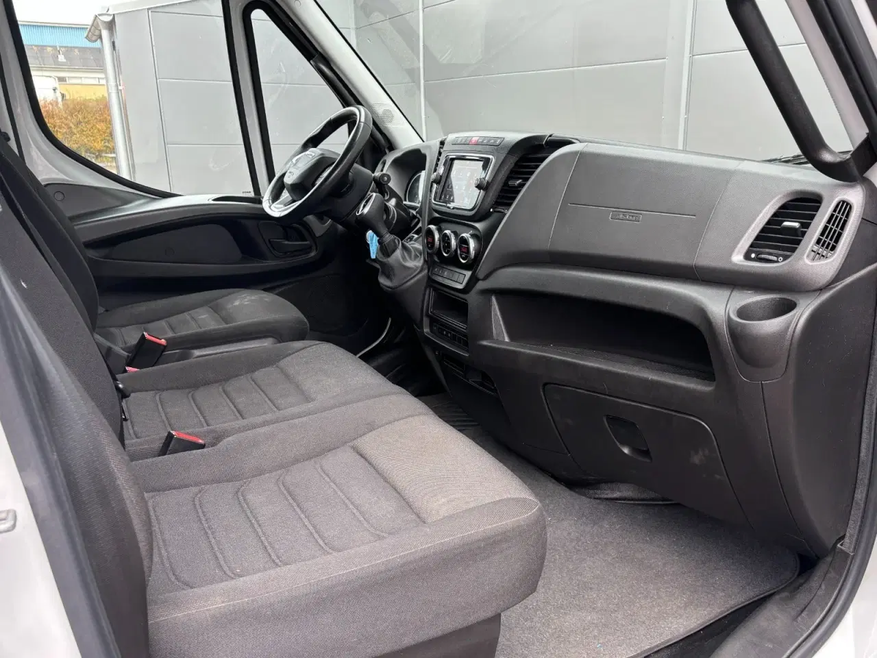 Billede 19 - Iveco Daily 2,3 35S16 Alukasse m/lift AG8