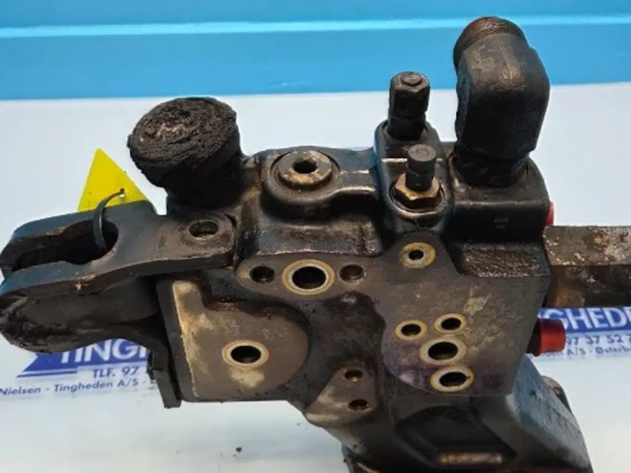 Billede 8 - Case Optum 300 Hydraulikventil 47722932