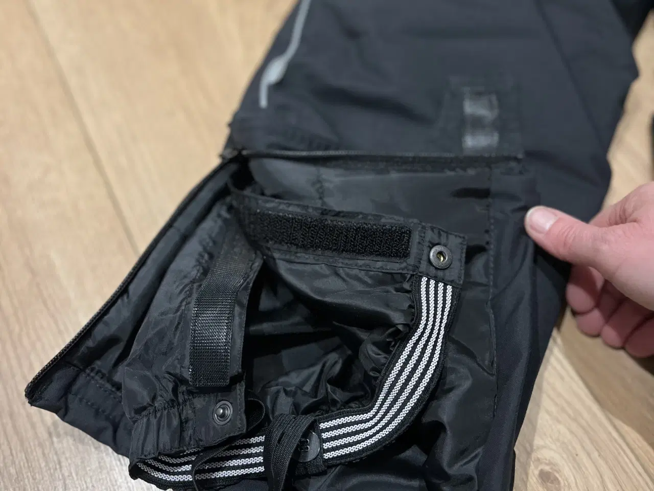 Billede 4 - Nye skibukser fra PompdeLux 134-140