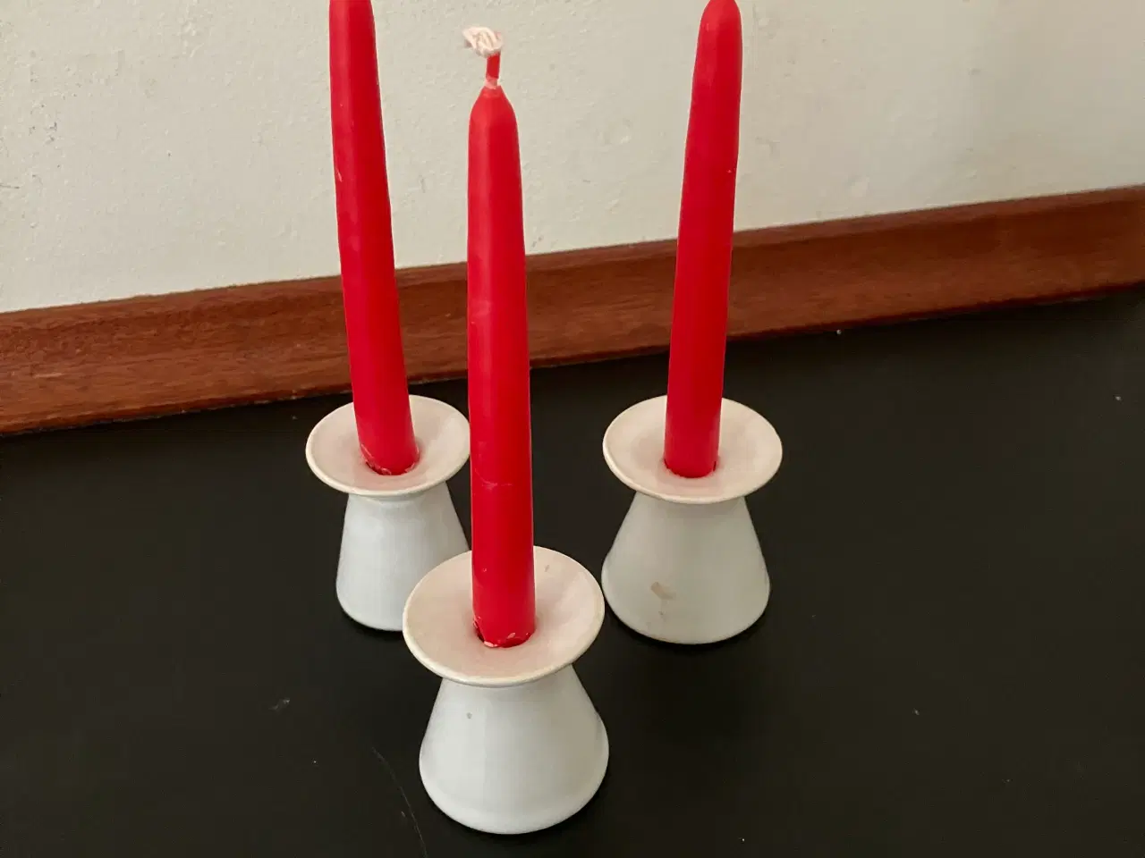 Billede 1 - Lysestager 3 stk. 4 cm høje keramik