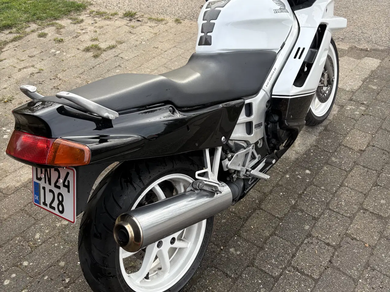 Billede 6 - VFR750 rc36