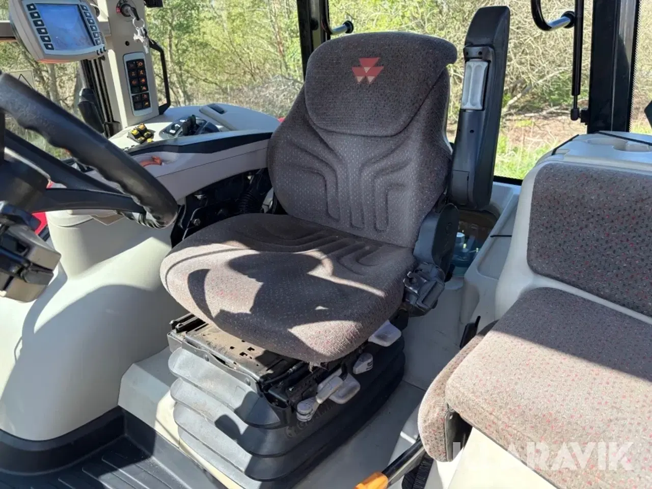 Billede 12 - Traktor Massey Ferguson Mf 7720 med frontliften