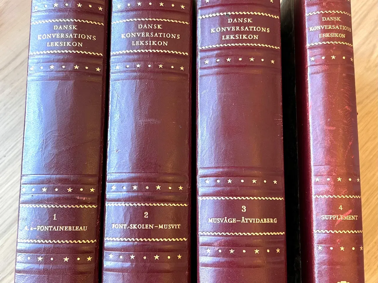 Billede 1 - Dansk Konversations Leksikon Bind 1-4