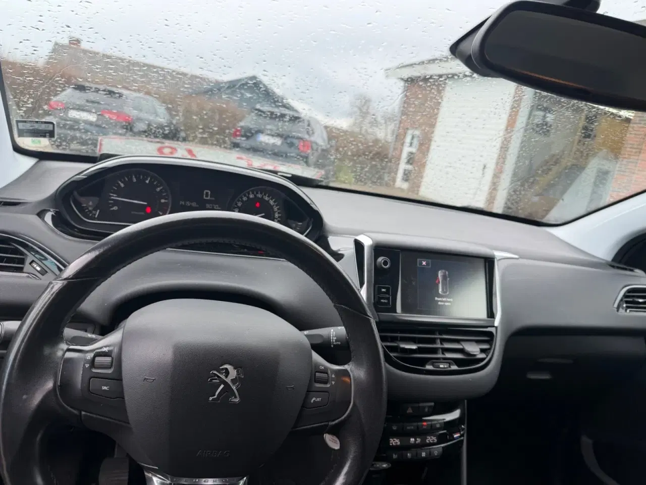 Billede 3 - Peugeot 208 1,2 VTi 82 Chili+