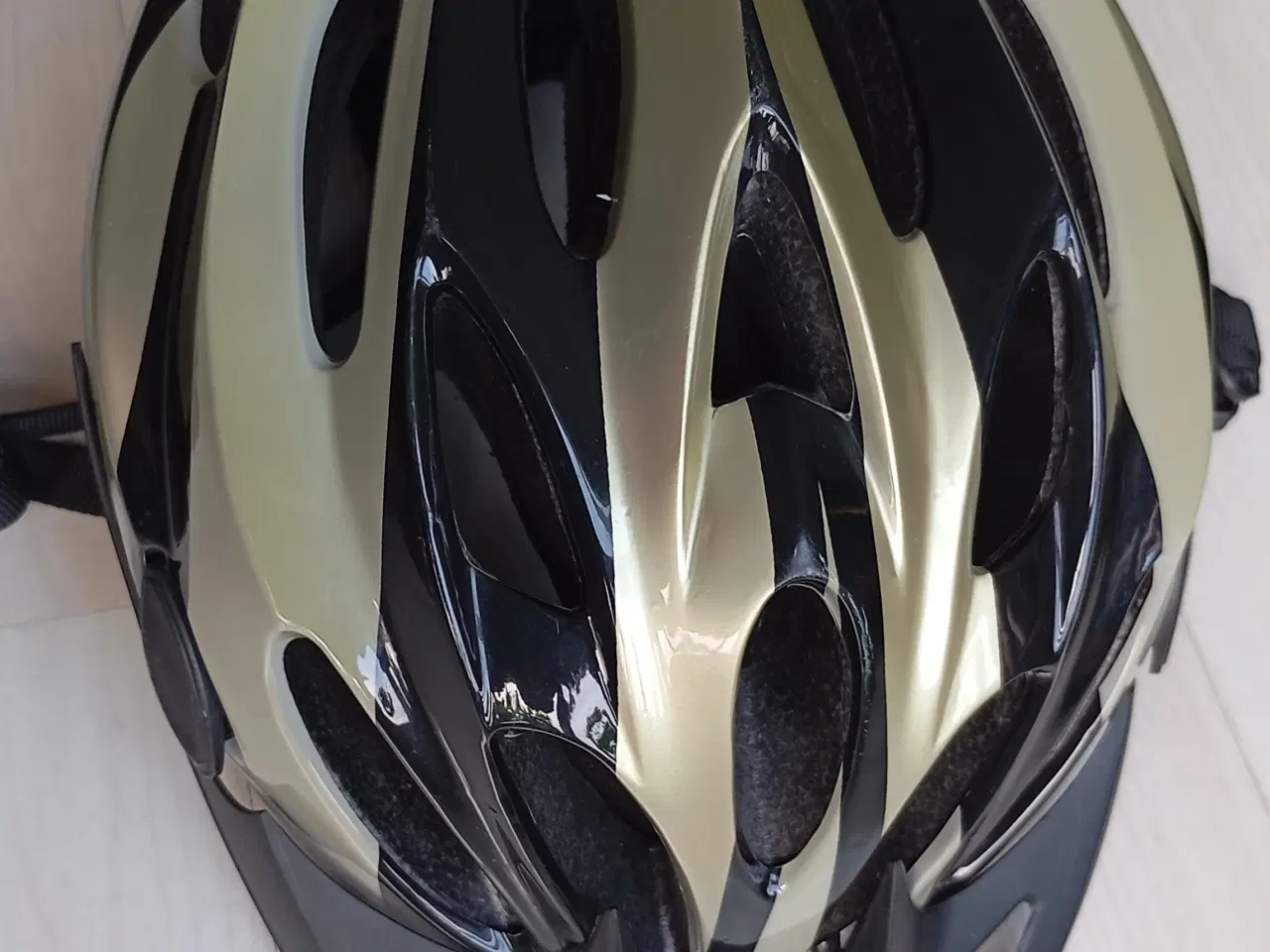 Billede 2 - Cykelhjelm str. 53-57 cm.