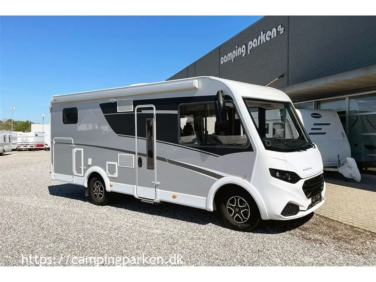 Billede 1 - 2022 - SunLight I 67S Adventure Edition   Flot helintegreret Sunlight autocamper med det rigtige udstyr