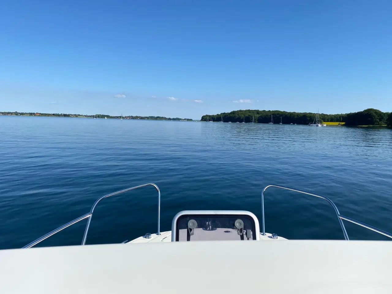 Billede 22 - Quicksilver Activ 675 Weekend med F200 Mercury DS XL V6 - med flot udstyr