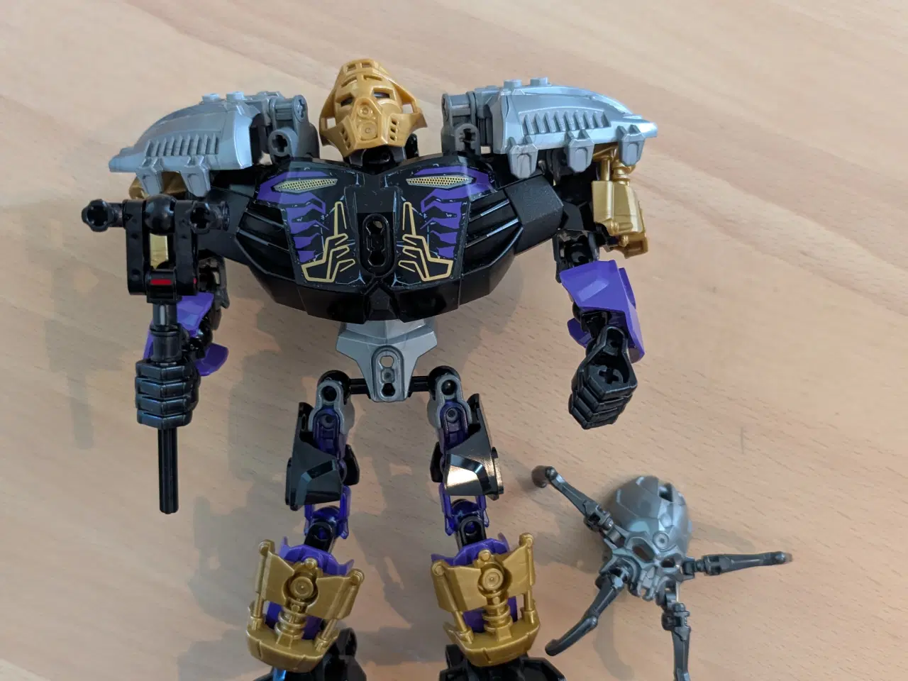 Billede 1 - Onua Master of Earth, 70789, Lego Bionicle