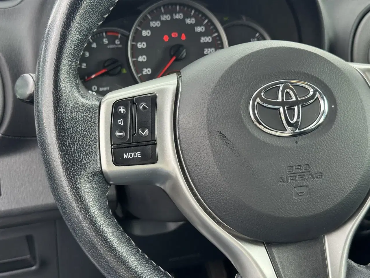 Billede 11 - Toyota Yaris 1,4 D-4D T2 Touch 90HK 5d 6g