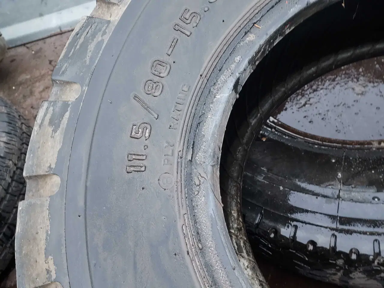 Billede 1 - Dæk til aflæservogn