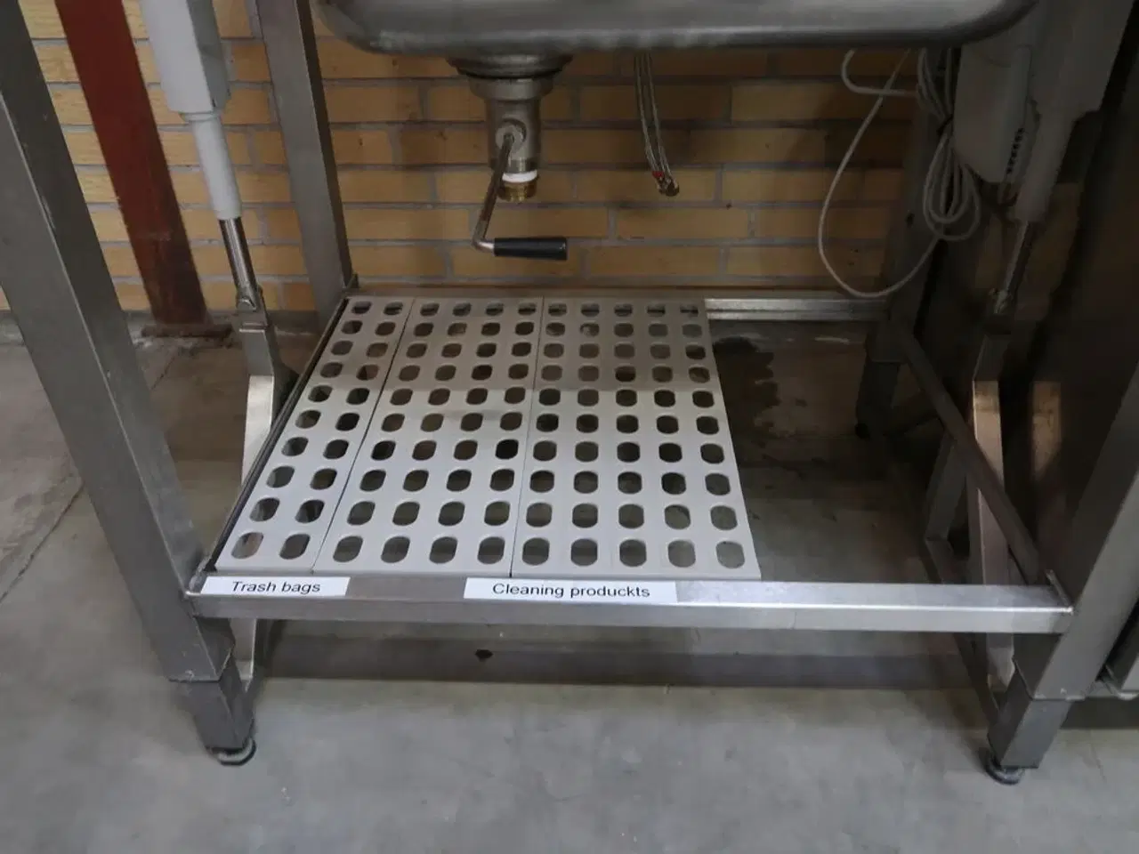 Billede 7 - Coldline TS17/1M-710 kølebord med hæve-/sænk