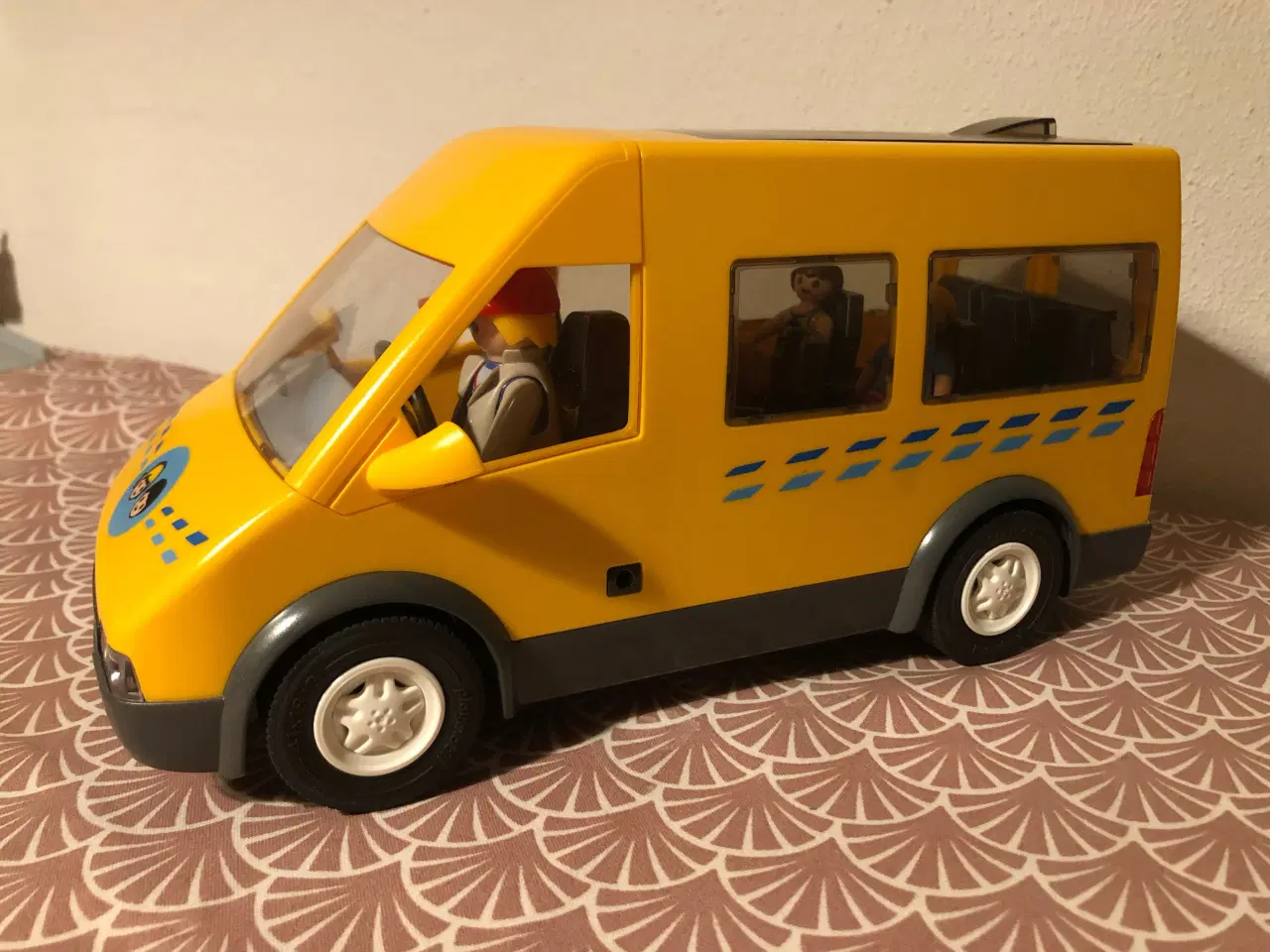 Billede 1 - Playmobil skolebus