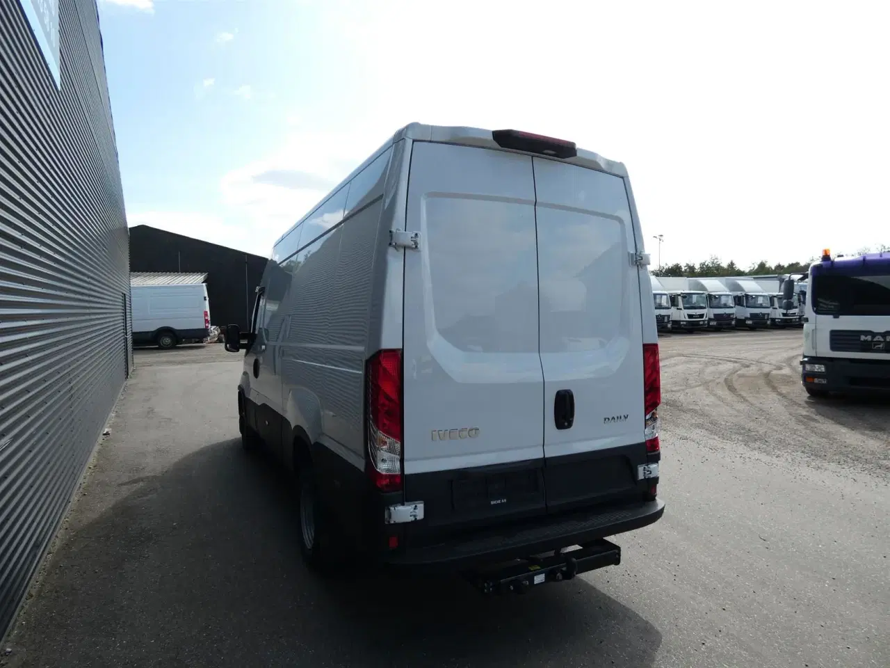 Billede 7 - Iveco Daily 35C18 12m3 3,0 D Hi-Matic 180HK Van 8g Aut.