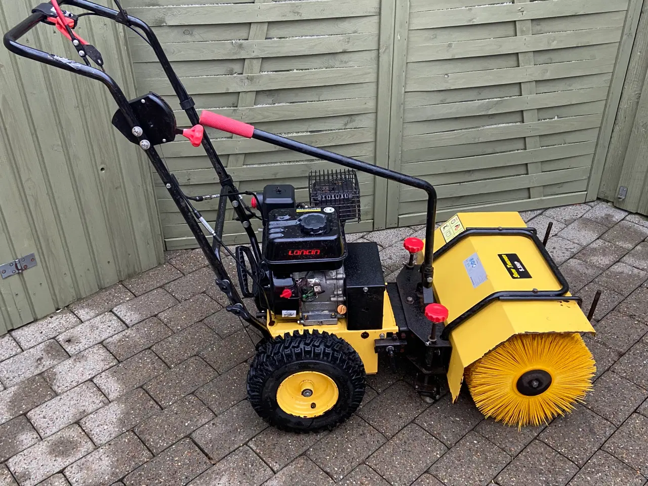 Billede 7 - Snow Thrower Fejemaskine med Opsamler