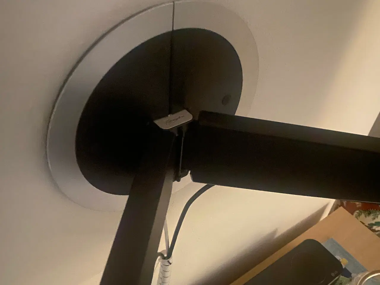 Billede 3 - Vogel vægbeslag med motor