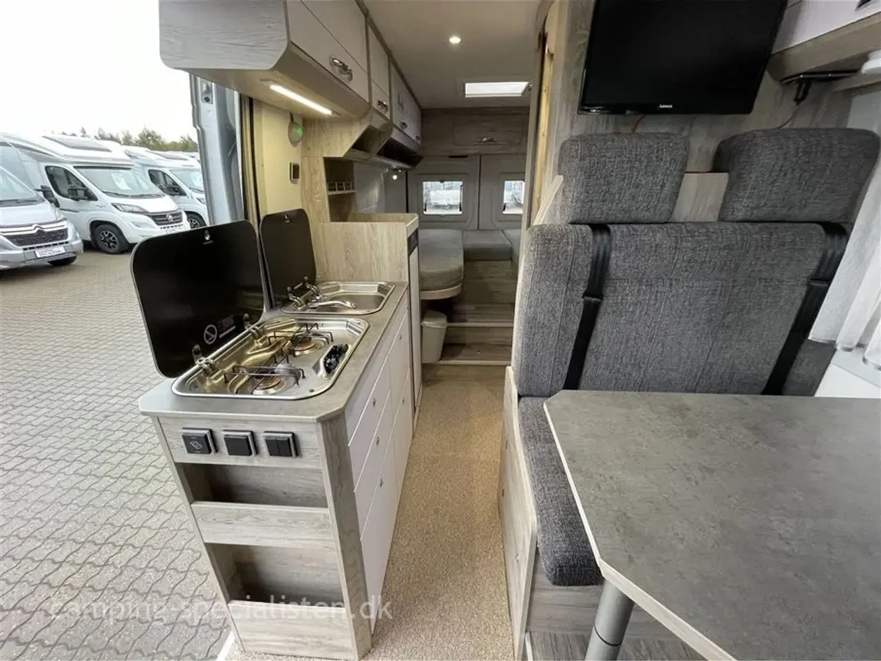 Billede 6 - 2020 - Bravia 636 165 Hk   Rigtig pæn og meget velholdt Van - Bravia 636 fra 2020 - kan nu opleves hos Camping-Specialisten i Silkeborg