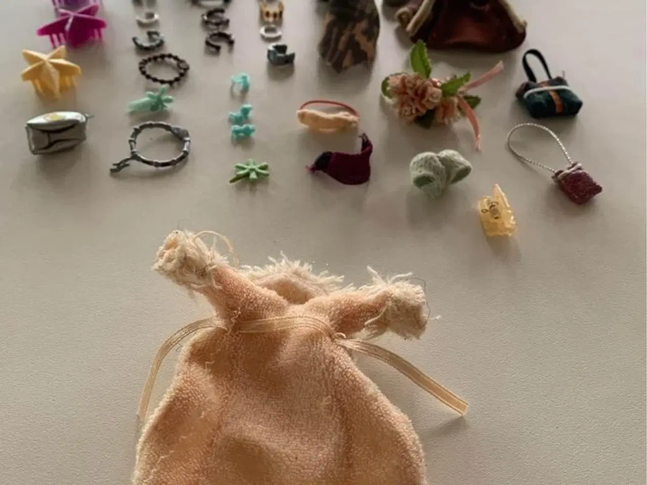 Billede 3 - Bratz - mini - 3 dukker